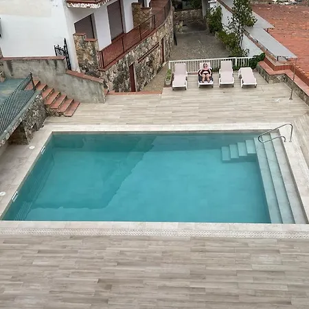 Lets Holidays Sea Views & Pool In Sa Gabarra *