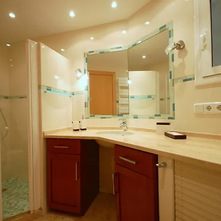 דירה Lets Holidays Sea Views Pool In Sa Gabarra *