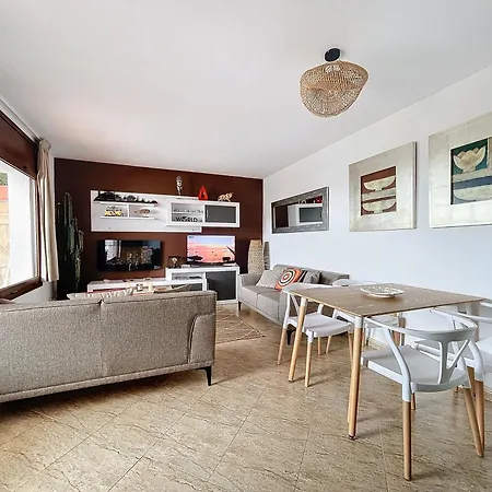 Lets Holidays Sea Views & Pool In Sa Gabarra