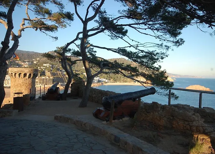 Lets Holidays Sea Views & Pool In Sa Gabarra Appartement *